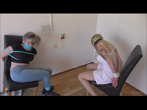 ❤️ نشئي/ ڳنڍيل ۽ ڳچيءَ ۾ جڪڙيل/ پريشانيءَ ۾ مبتلا ❤  تي sd.xxxdeutschepornos.ru